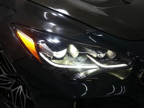 Used 2022 Kia Stinger GT2 AWD/4WD image 15