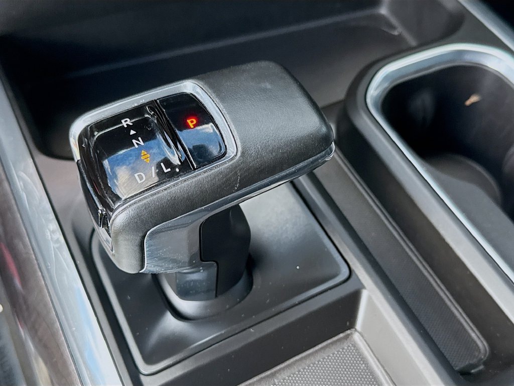 Used 2024 Chevrolet Silverado 1500 LTZ RWD image 15