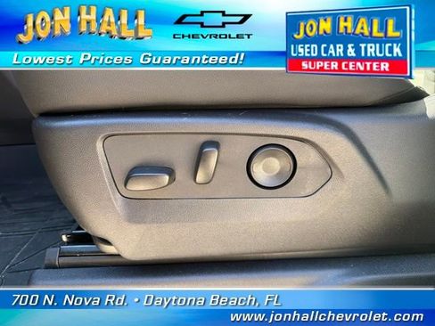 Used 2025 Chevrolet Silverado 1500 ZR2 w/ Technology Package image 22