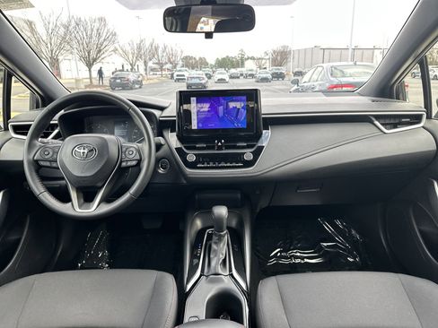 Certified 2024 Toyota Corolla SE image 28
