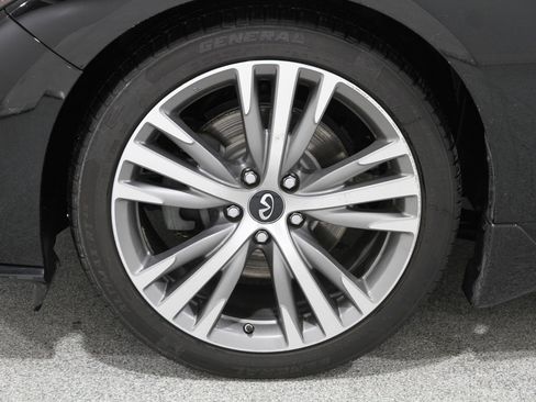 Used 2018 INFINITI Q50 Sport image 22