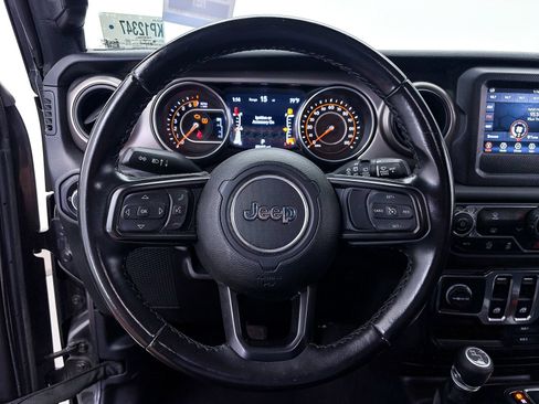 Used 2021 Jeep Wrangler Sport AWD/4WD image 30