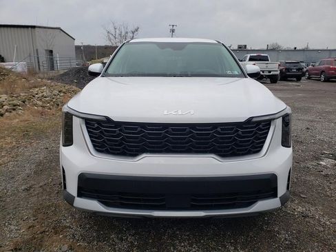 New 2026 Kia Sorento LX image 2