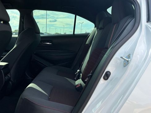 Certified 2025 Toyota Corolla SE image 12