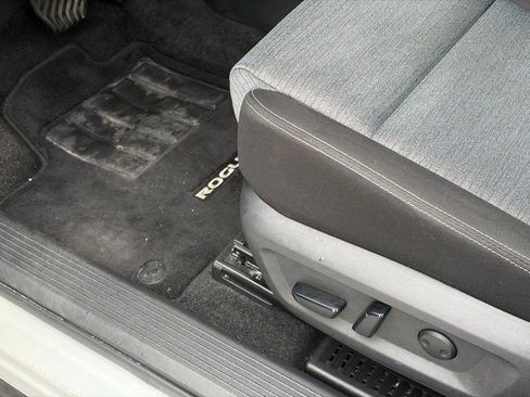 Certified 2023 Nissan Rogue SV image 12