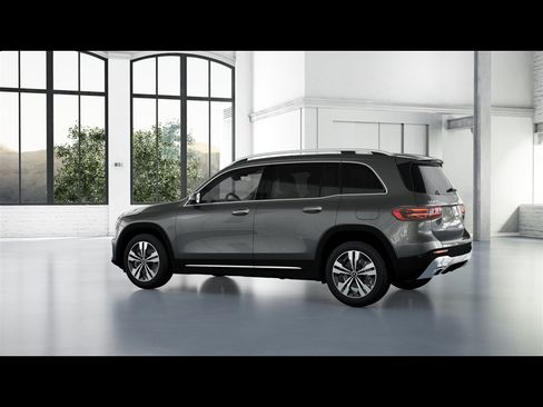 New 2026 Mercedes-Benz GLB 250 4MATIC image 26
