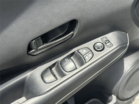 Used 2024 Nissan Kicks S FWD image 18