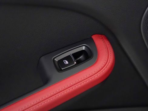 New 2025 Porsche Macan S image 16