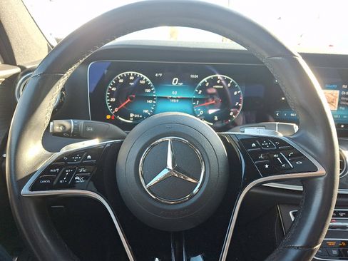 Used 2021 Mercedes-Benz E 350 4MATIC Sedan image 19