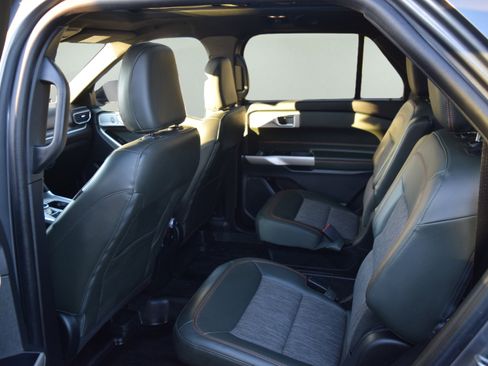 Certified 2022 Ford Explorer Timberline w/ Timberline Technology Package image 6