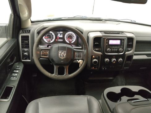 Used 2020 RAM 1500 Tradesman w/ Chrome Appearance Group AWD/4WD image 22