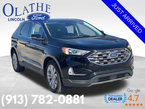 Used 2021 Ford Edge Titanium AWD/4WD image 2