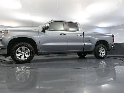 Used 2023 Chevrolet Silverado 1500 LT AWD/4WD image 55