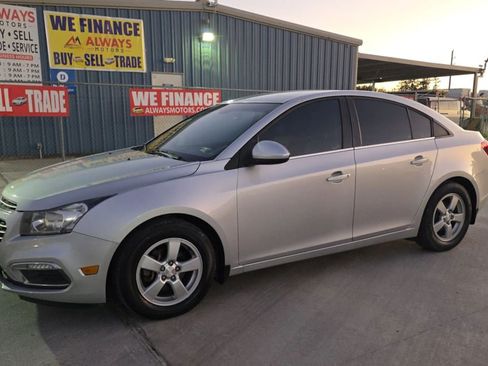 Used 2015 Chevrolet Cruze LT FWD image 27