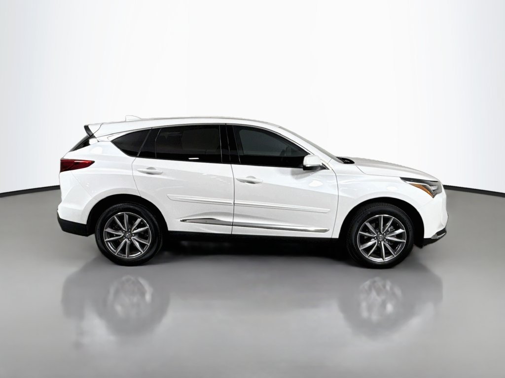 Used 2023 Acura RDX w/ Technology Package FWD image 4