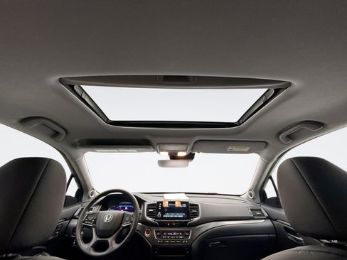 Used 2021 Honda Pilot Special Edition image 17