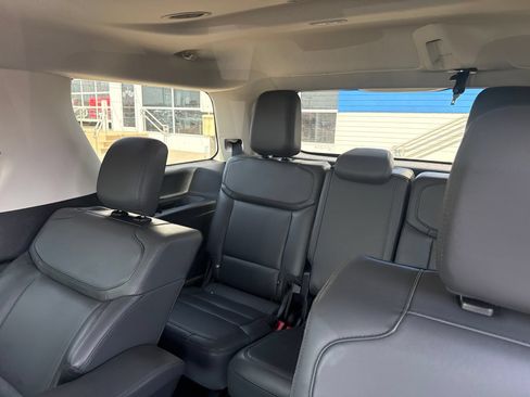 Used 2026 Ford Expedition Active AWD/4WD image 15