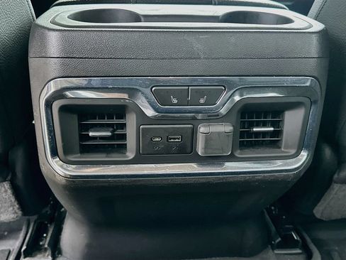 Used 2021 GMC Sierra 1500 Denali w/ Denali Ultimate Package AWD/4WD image 27