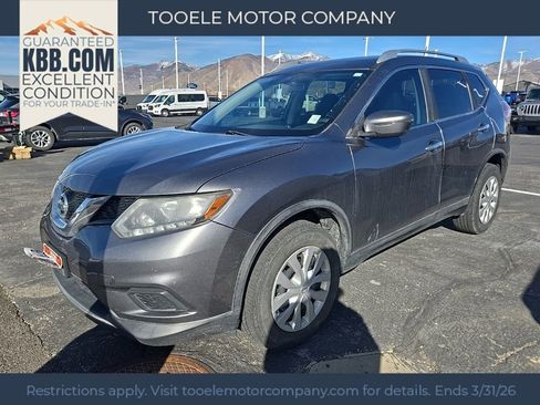 Used 2016 Nissan Rogue S w/ Appearance Package image 5