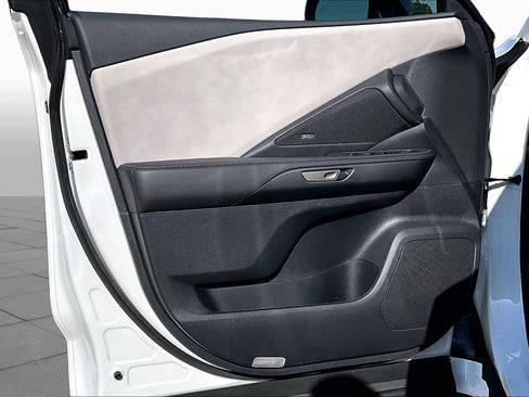 New 2026 Lexus TX 350 AWD image 10