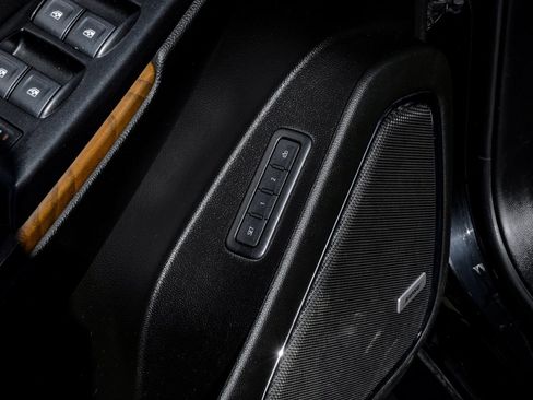 Used 2020 GMC Yukon Denali w/ Denali Ultimate Package image 49