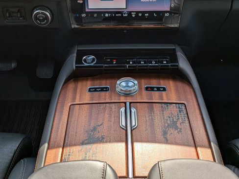 Certified 2025 Lincoln Navigator L Black Label image 23