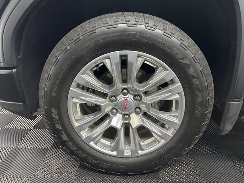 Used 2024 GMC Sierra 1500 Denali w/ Denali Carbonpro Edition image 40