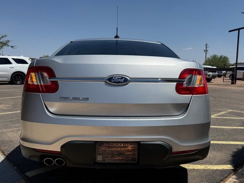 Used 2011 Ford Taurus SE FWD image 24