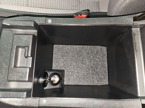 Used 2025 Subaru Outback Premium AWD/4WD image 31