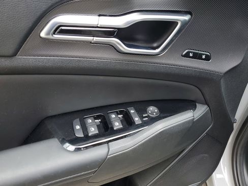 Used 2023 Kia Sportage SX FWD image 19