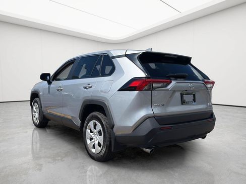 Used 2024 Toyota RAV4 LE AWD/4WD image 30