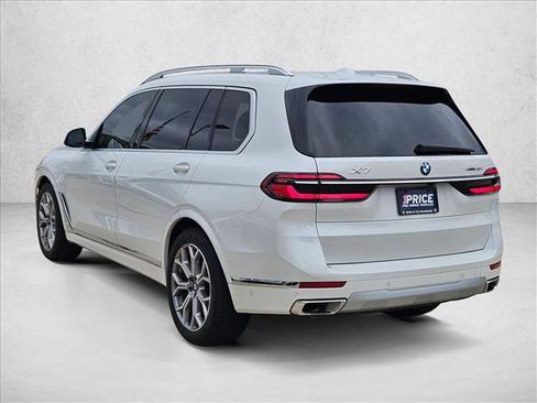 Used 2023 BMW X7 xDrive40i w/ Premium Package image 8