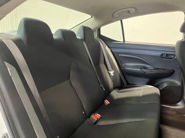 Used 2025 Nissan Versa S FWD image 13