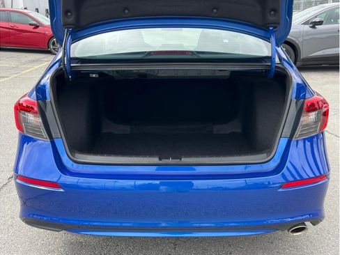 Used 2023 Honda Civic Sport image 5