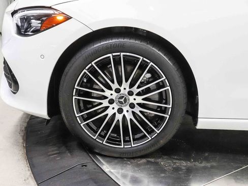 Used 2024 Mercedes-Benz C 300 Sedan image 9