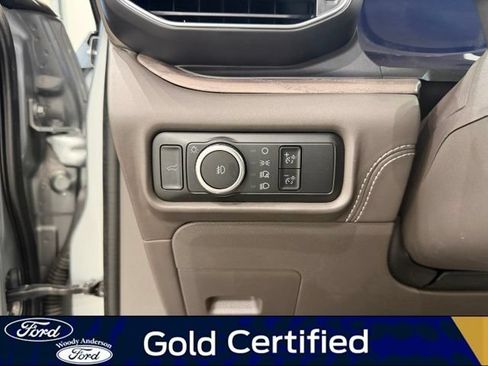 Certified 2024 Ford Explorer Platinum w/ Technology Package AWD/4WD image 20