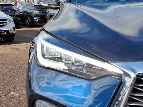 Certified 2023 INFINITI QX55 Essential image 9