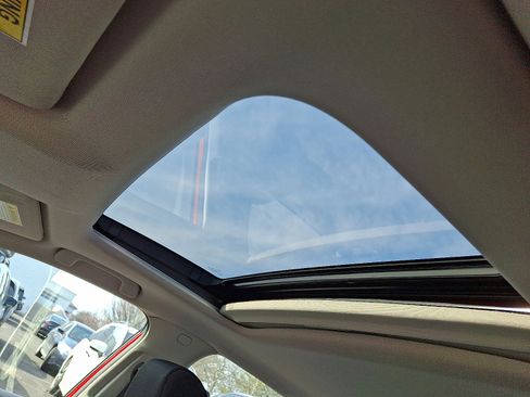 Used 2023 Honda Civic EX image 14