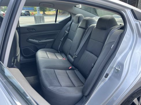 Certified 2024 Nissan Altima 2.5 SV FWD image 17
