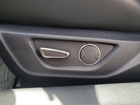 Used 2019 Ford Mustang GT Premium w/ Equipment Group 401A RWD image 17