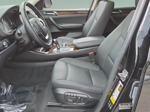 Used 2017 BMW X3 xDrive28i AWD/4WD image 9
