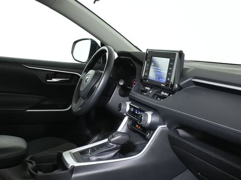 Used 2021 Toyota RAV4 XLE w/ Convenience Package AWD/4WD image 8
