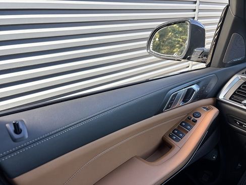 Used 2026 BMW X5 xDrive50e image 28