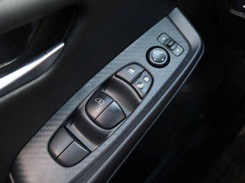 Used 2025 Nissan Sentra SV FWD image 16