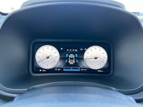 Used 2022 Hyundai Kona N Line image 11