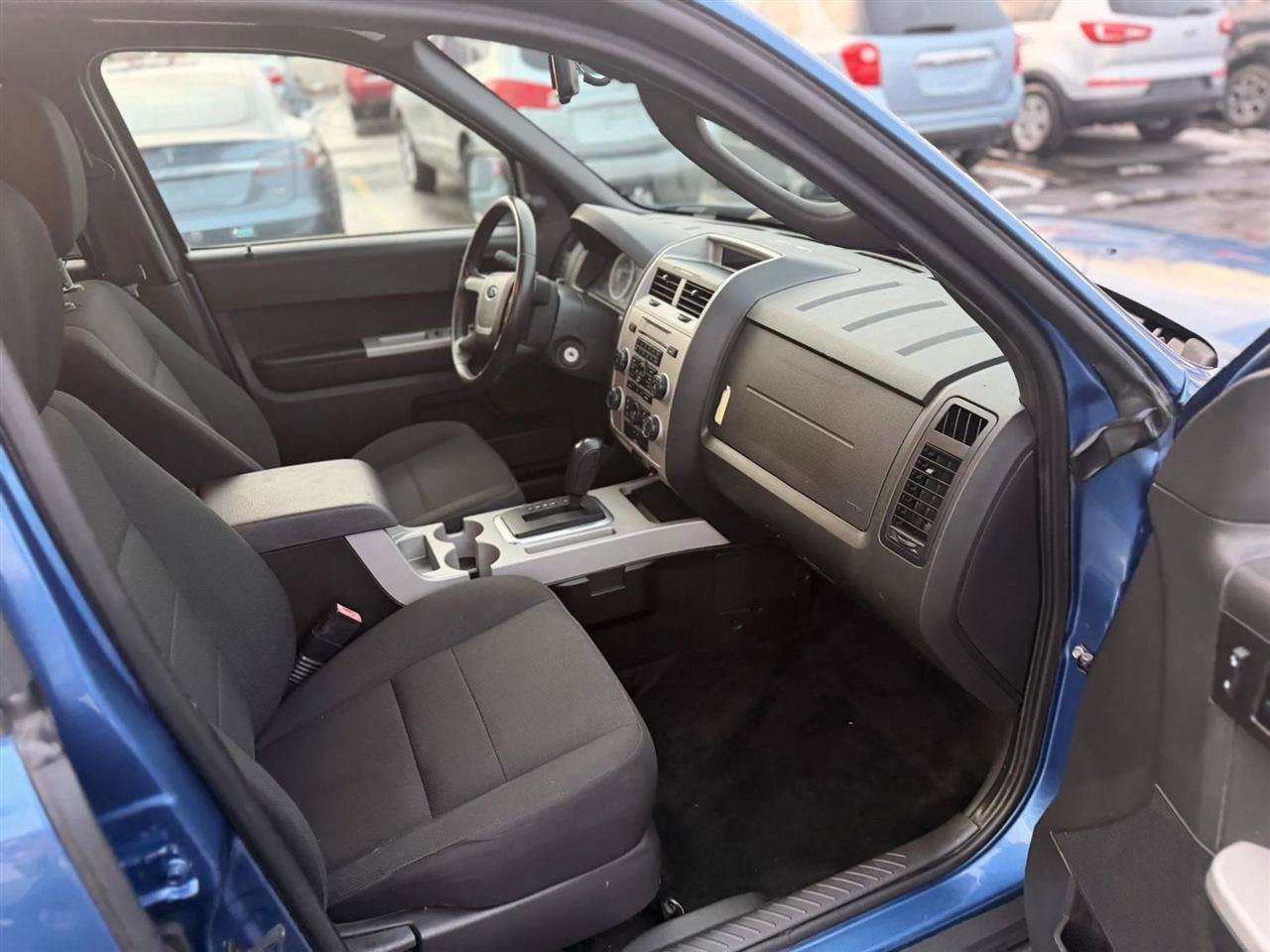 Used 2009 Ford Escape XLT FWD image 11