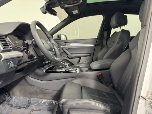 Used 2024 Audi Q5 2.0T Premium w/ Summer of Audi Package image 15