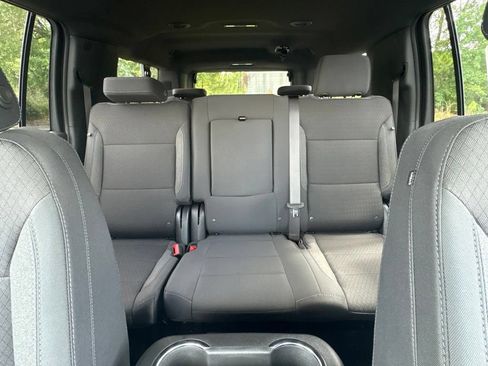 New 2026 Chevrolet Suburban LS RWD image 33