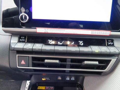 Certified 2026 Toyota Camry SE image 26