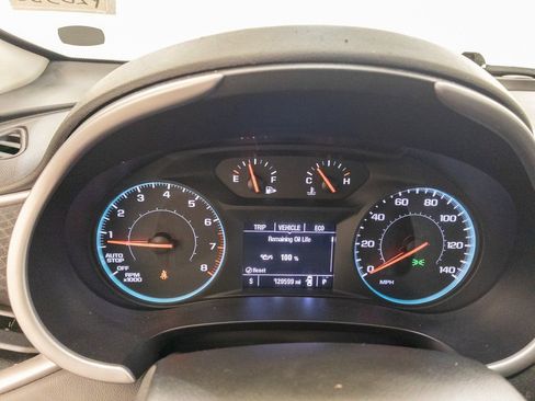 Used 2022 Chevrolet Malibu LT image 15